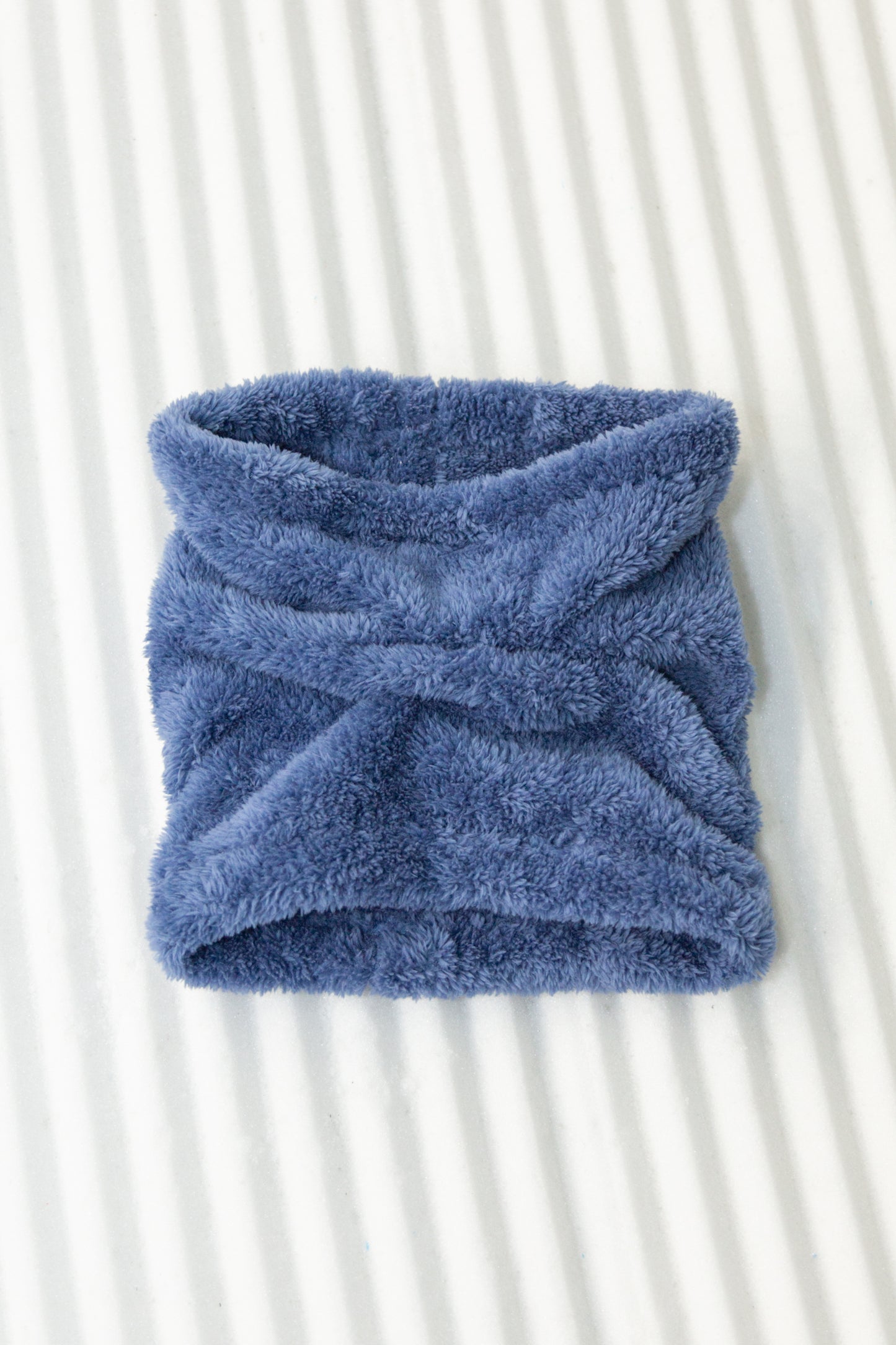 Fluffy Snood BLUE